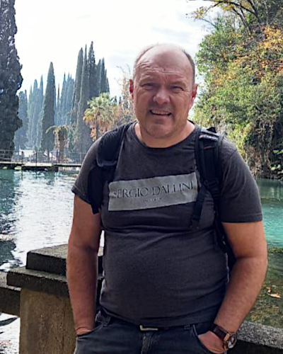 Руководитель центра Путь домой Игорь Рыченков